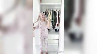 Eva Elfie leaked sex stream