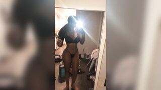 Excellent onlyfans Vivyen Turrini sex broadcast leaks part 3
