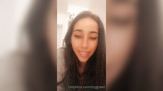 Izzygreen onlyfans nude video pack part 5
